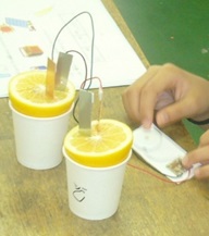 レモン電池でオルゴールが鳴る？