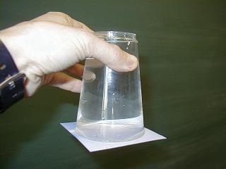 水のふしぎ実験